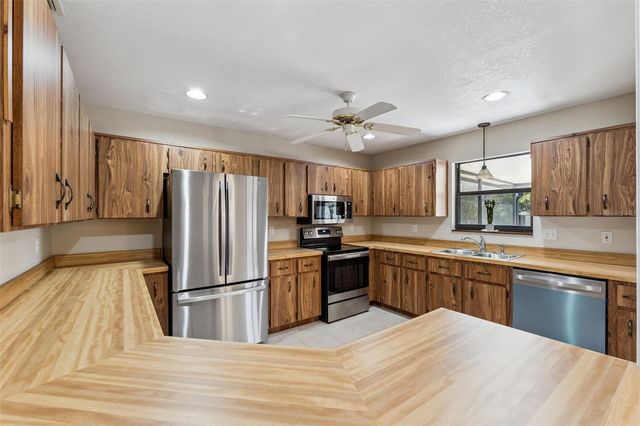 155 W HIGHBANKS ROAD, Debary, FL 32713