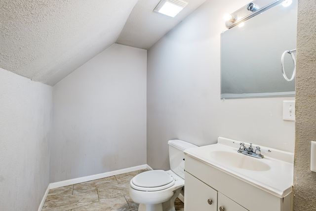 4825 W 28th Street, Cicero, IL 60804