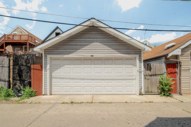 4825 W 28th Street, Cicero, IL 60804