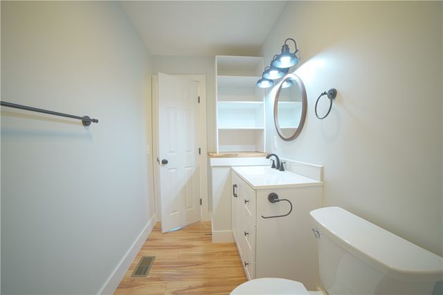 218 Thomas Heights Circle, Seneca, SC 29678