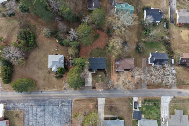 218 Thomas Heights Circle, Seneca, SC 29678