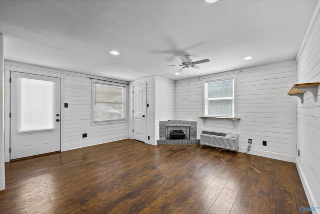 2648 Old Big Cove Road, Owens Cross Roads, AL 35760