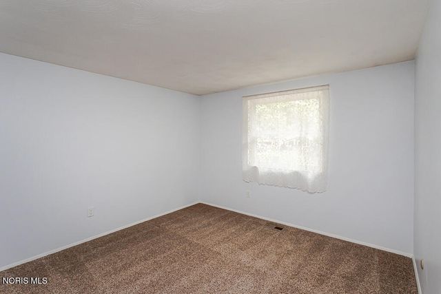5034 Kitchener Drive, Toledo, OH 43615