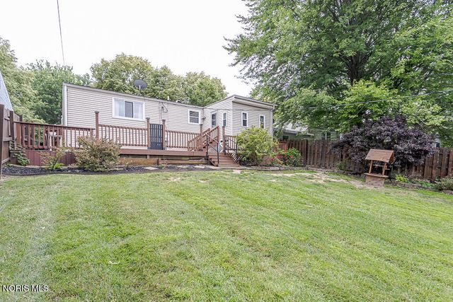 5034 Kitchener Drive, Toledo, OH 43615