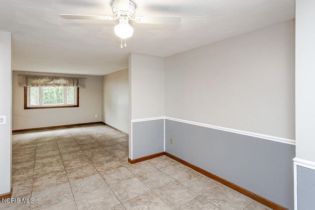 5034 Kitchener Drive, Toledo, OH 43615