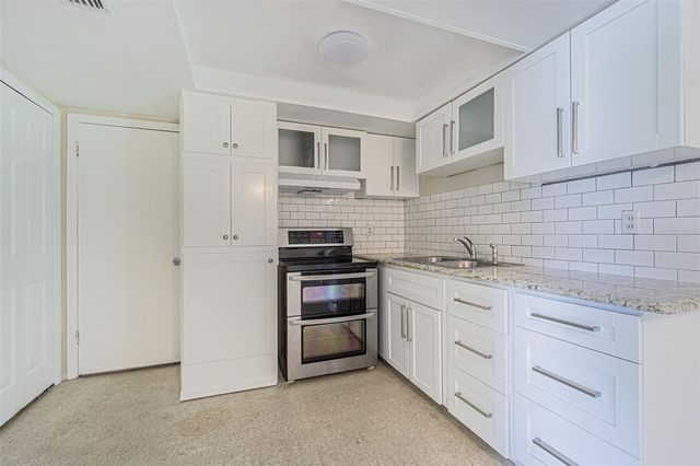 3301 BRIAR CLIFF DRIVE, Holiday, FL 34691