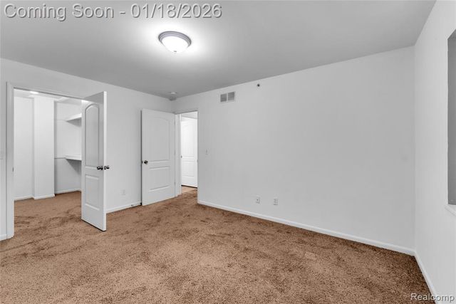 25865 Eastridge Court, New Baltimore, MI 48051