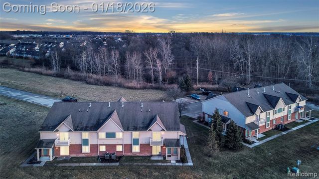 25865 Eastridge Court, New Baltimore, MI 48051