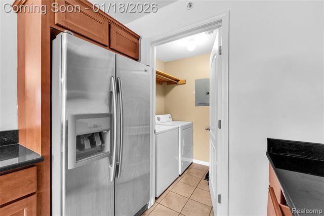 25865 Eastridge Court, New Baltimore, MI 48051