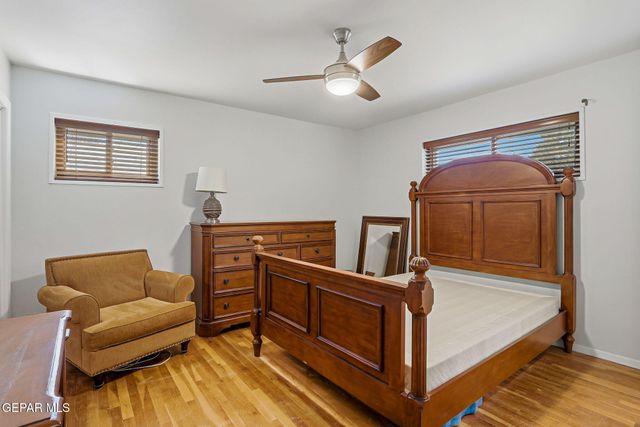 5847 BEAUMONT Place, El Paso, TX 79912