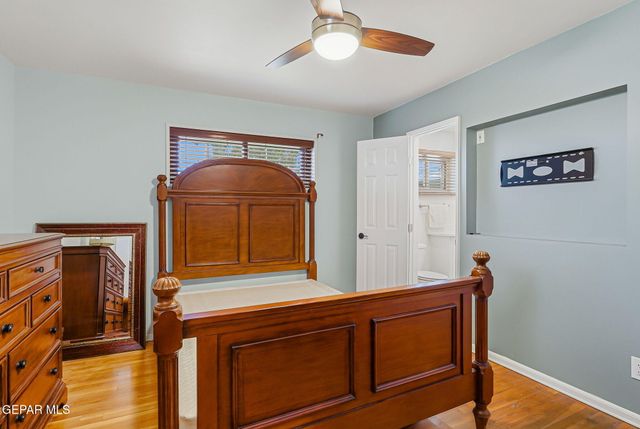 5847 BEAUMONT Place, El Paso, TX 79912