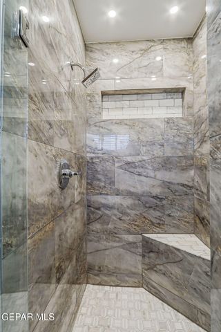 5847 BEAUMONT Place, El Paso, TX 79912