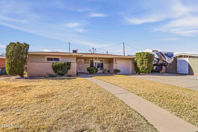 5847 BEAUMONT Place, El Paso, TX 79912