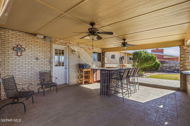 5847 BEAUMONT Place, El Paso, TX 79912