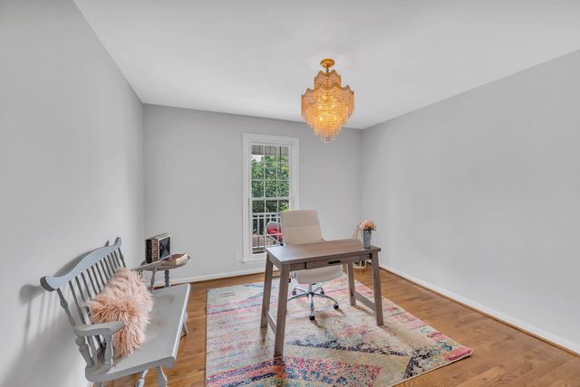 2712 Long Hollow Pike, Hendersonville, TN 37075