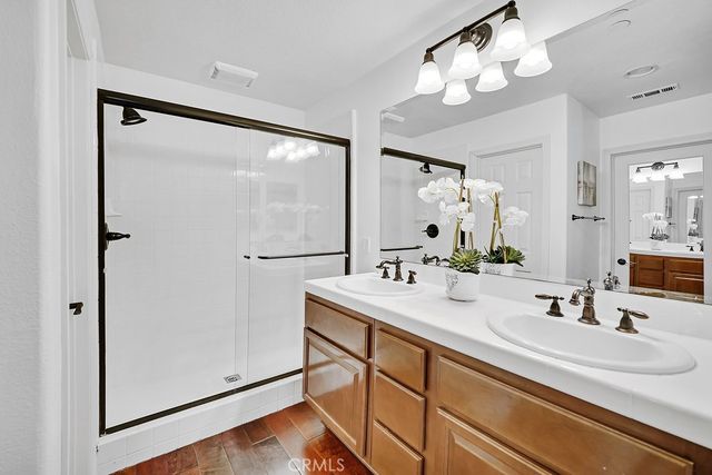 32 League, Irvine, CA 92602