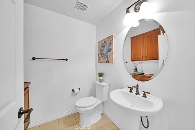 32 League, Irvine, CA 92602