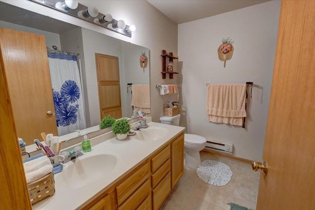 1403 Whispering Pines Way, Fitchburg, WI 53713