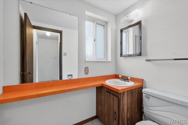 1692 Carman Road, Manchester, MO 63021