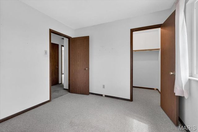 1692 Carman Road, Manchester, MO 63021