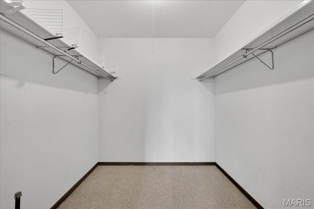 1692 Carman Road, Manchester, MO 63021