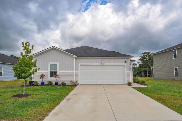 272 Warner Crossing Way, Loris, SC 29569
