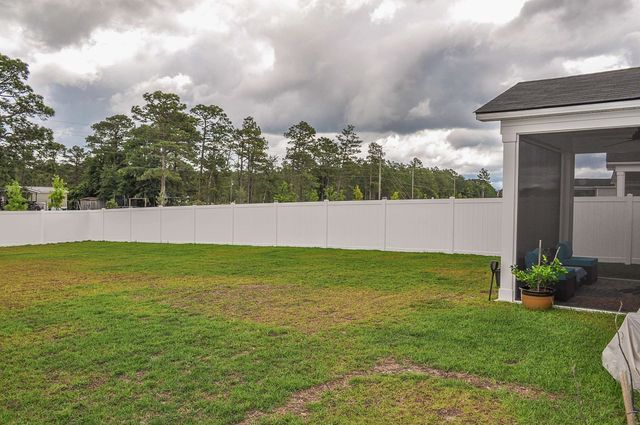 272 Warner Crossing Way, Loris, SC 29569