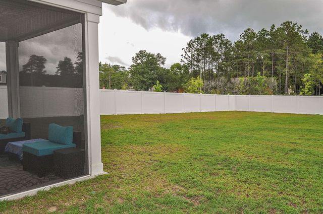 272 Warner Crossing Way, Loris, SC 29569