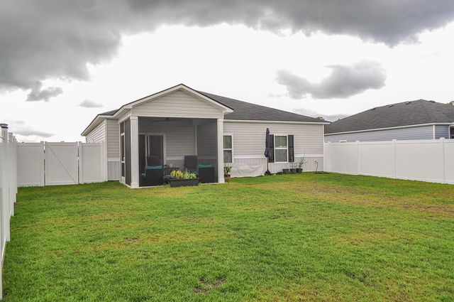 272 Warner Crossing Way, Loris, SC 29569