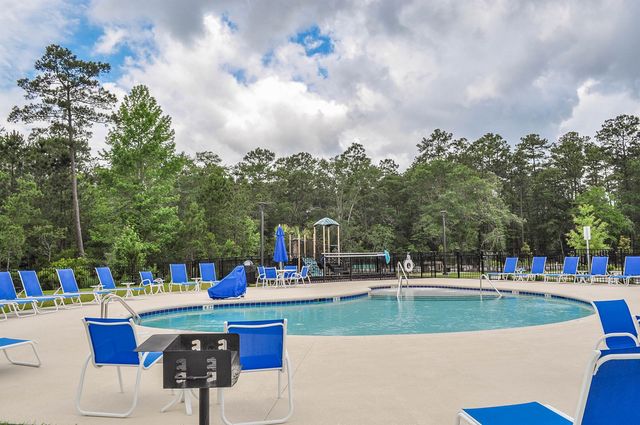 272 Warner Crossing Way, Loris, SC 29569