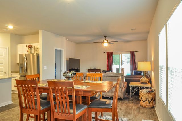 272 Warner Crossing Way, Loris, SC 29569