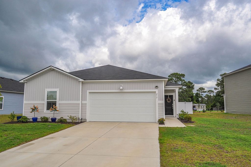 272 Warner Crossing Way, Loris, SC 29569