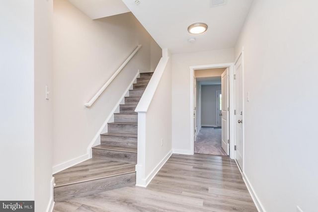 85 MOSES DR, Martinsburg, WV 25405