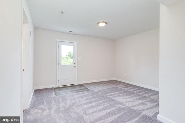 85 MOSES DR, Martinsburg, WV 25405