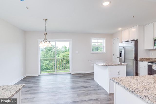 85 MOSES DR, Martinsburg, WV 25405