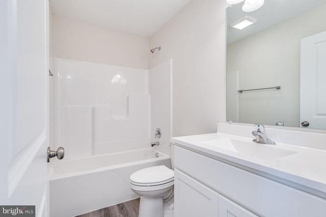 85 MOSES DR, Martinsburg, WV 25405