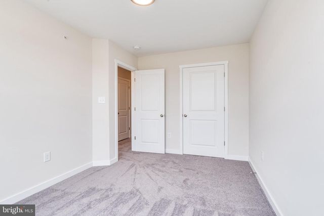 85 MOSES DR, Martinsburg, WV 25405