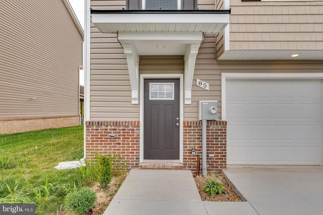 85 MOSES DR, Martinsburg, WV 25405