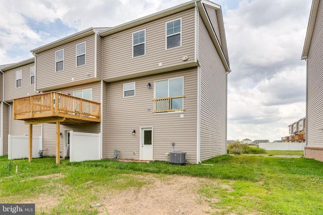 85 MOSES DR, Martinsburg, WV 25405