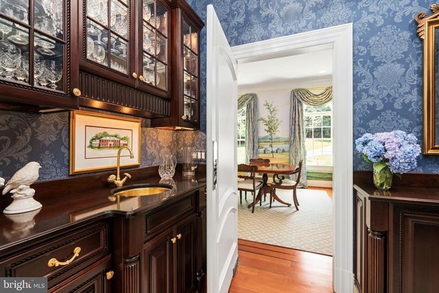 1112 WESTWICKE LN, Lutherville Timonium, MD 21093