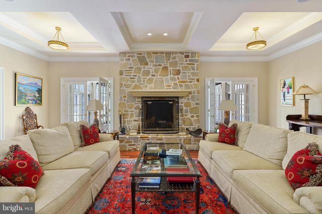 1112 WESTWICKE LN, Lutherville Timonium, MD 21093