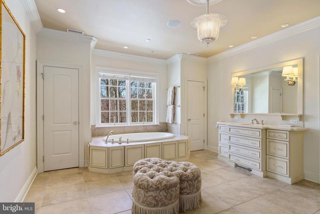 1112 WESTWICKE LN, Lutherville Timonium, MD 21093