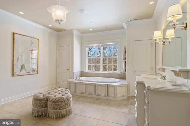 1112 WESTWICKE LN, Lutherville Timonium, MD 21093