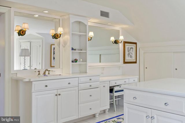 1112 WESTWICKE LN, Lutherville Timonium, MD 21093