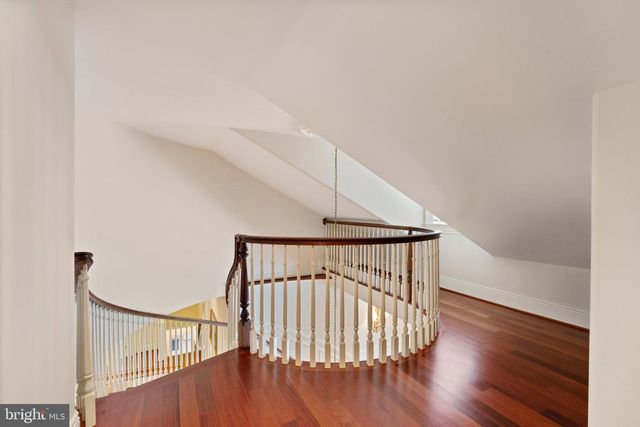 1112 WESTWICKE LN, Lutherville Timonium, MD 21093