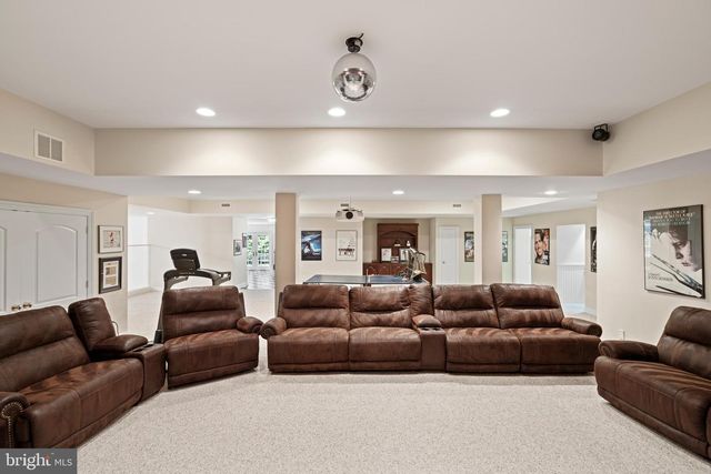 1112 WESTWICKE LN, Lutherville Timonium, MD 21093