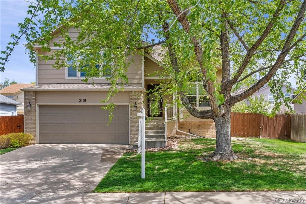 2118 S Truckee Street, Aurora, CO 80013