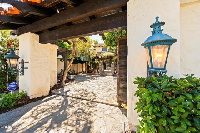 2623 Seahorse Avenue, Ventura, CA 93001