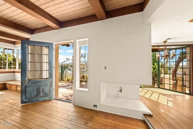 2623 Seahorse Avenue, Ventura, CA 93001