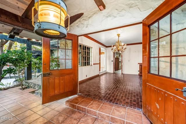 2623 Seahorse Avenue, Ventura, CA 93001